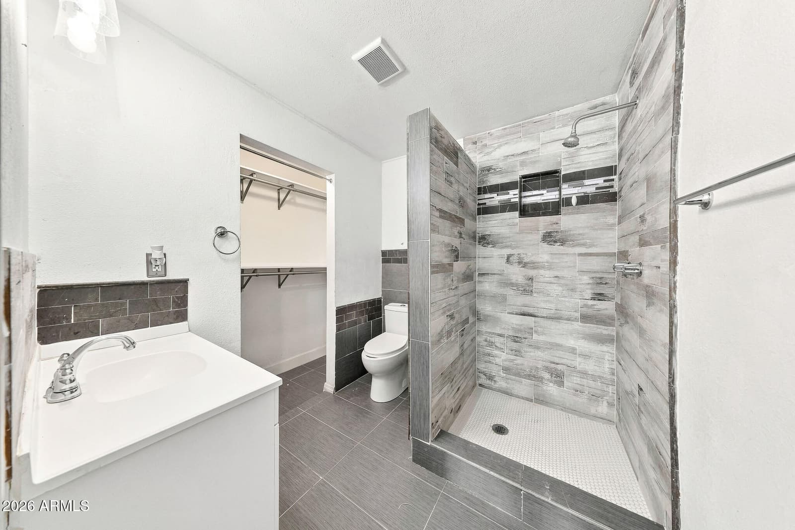 1831 W 3RD Place, Mesa, AZ 85201 — photo 31 of 50