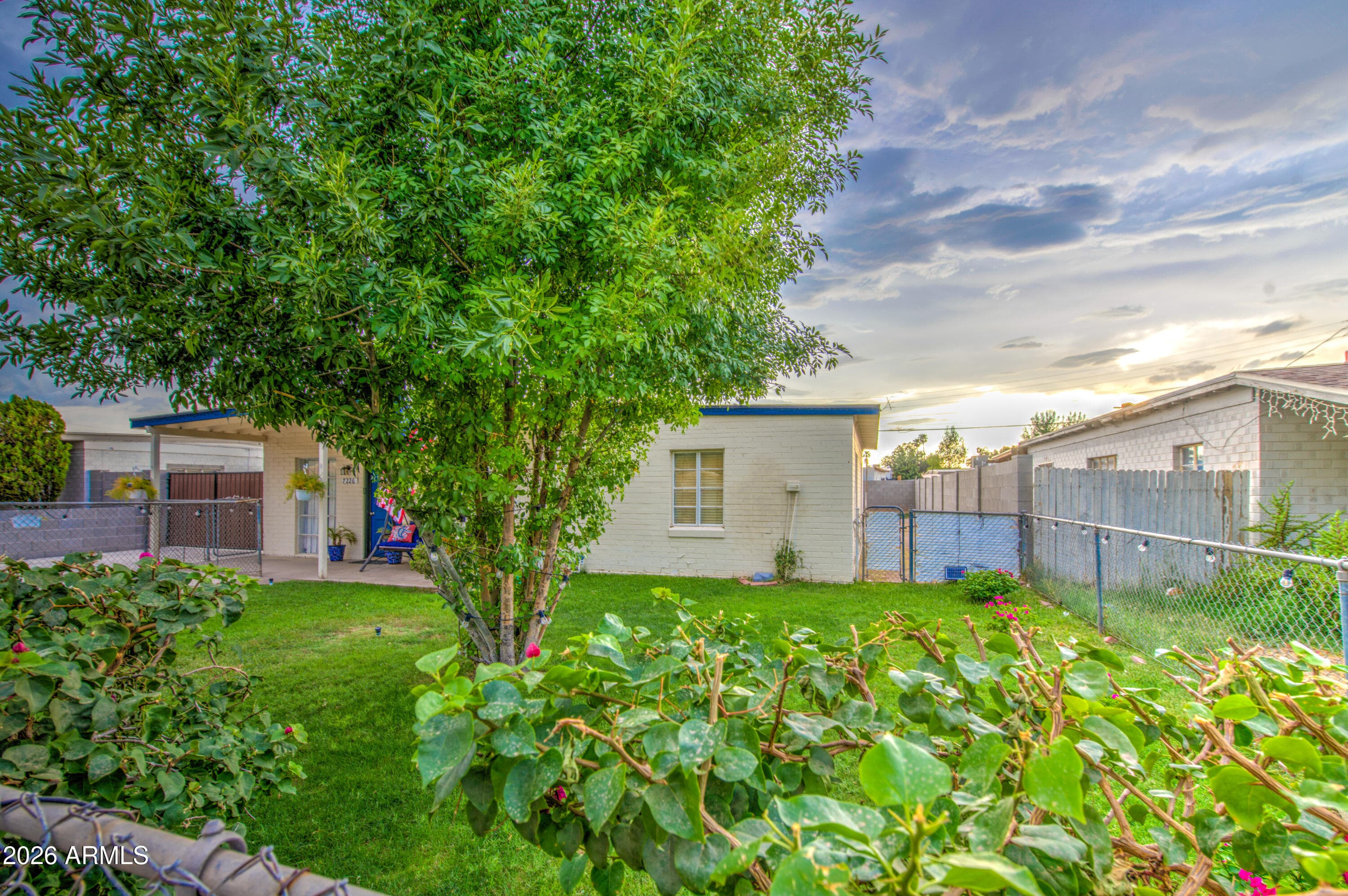 7226 N 26TH Drive, Phoenix, AZ 85051 — photo 2 of 31