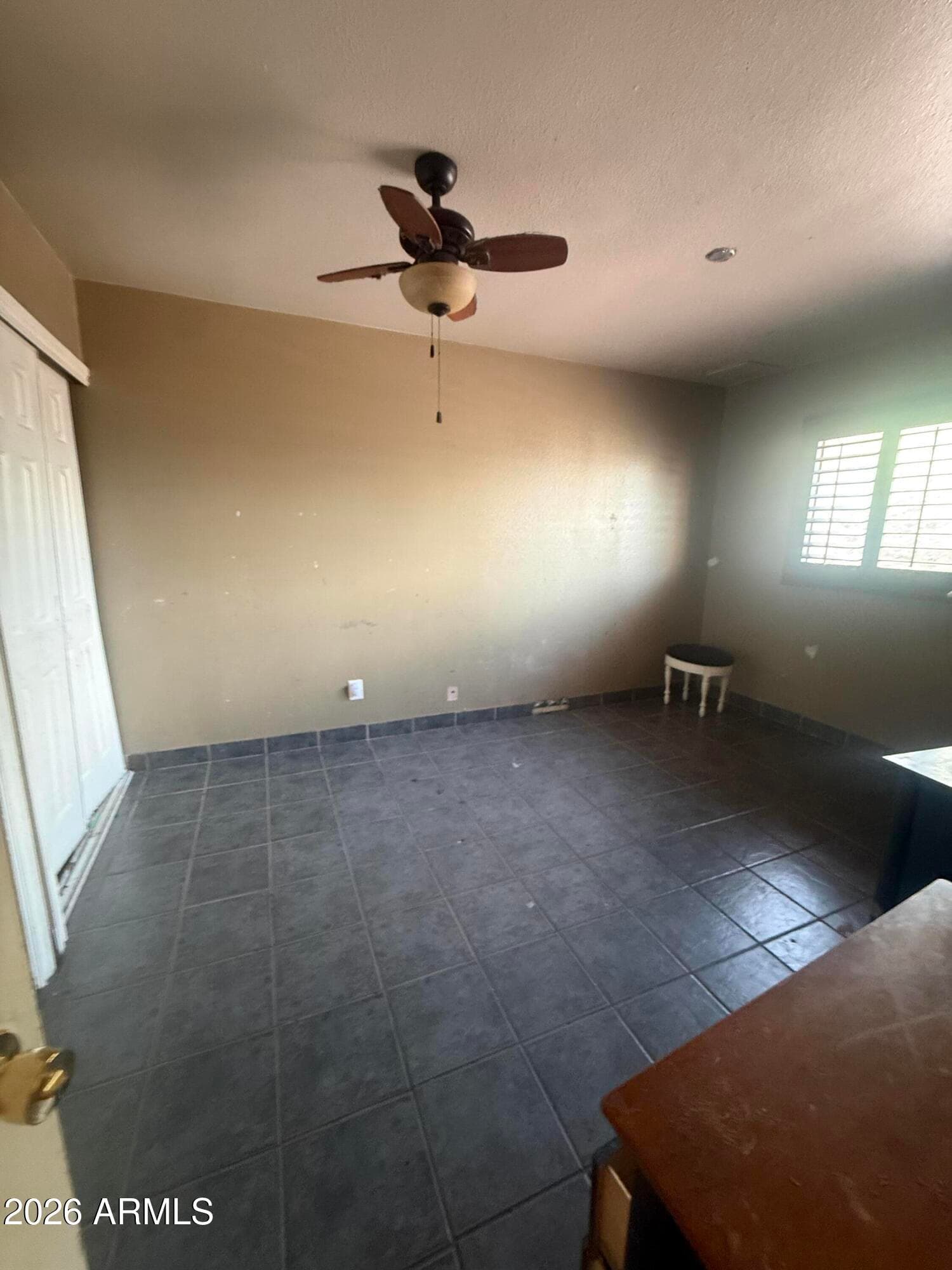 3112 W ACOMA Drive, Phoenix, AZ 85053 — photo 6 of 17