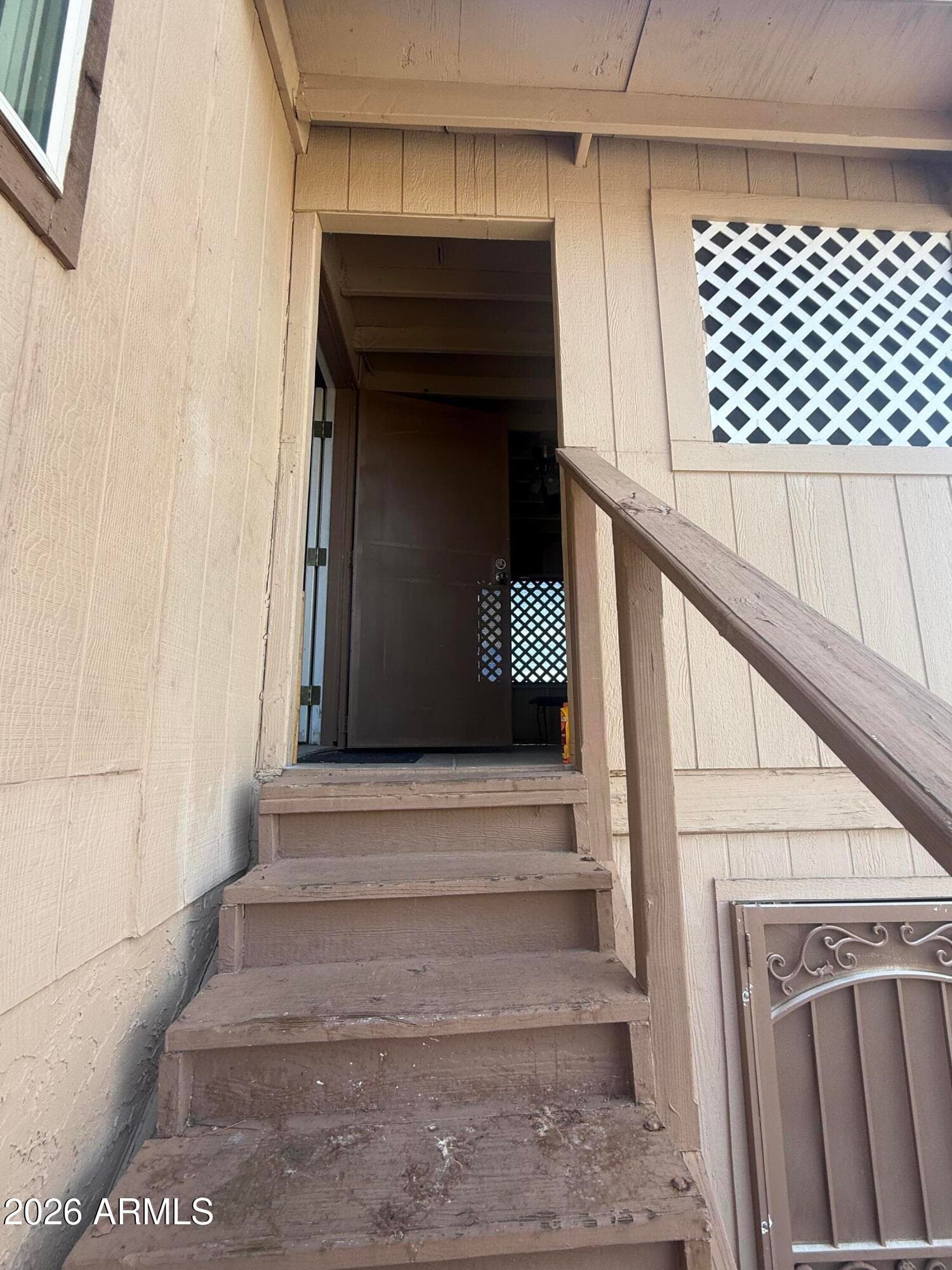 3112 W ACOMA Drive, Phoenix, AZ 85053 — photo 10 of 17