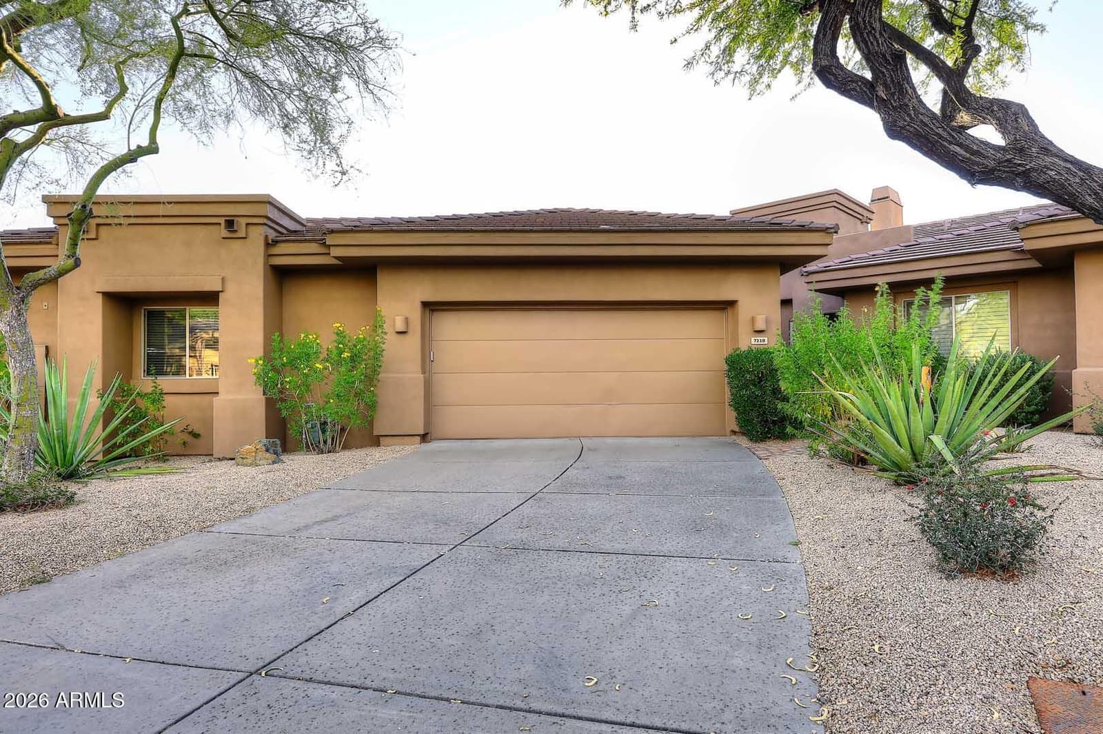 7228 E CRIMSON SKY Trail, Scottsdale, AZ 85266 — photo 7 of 58