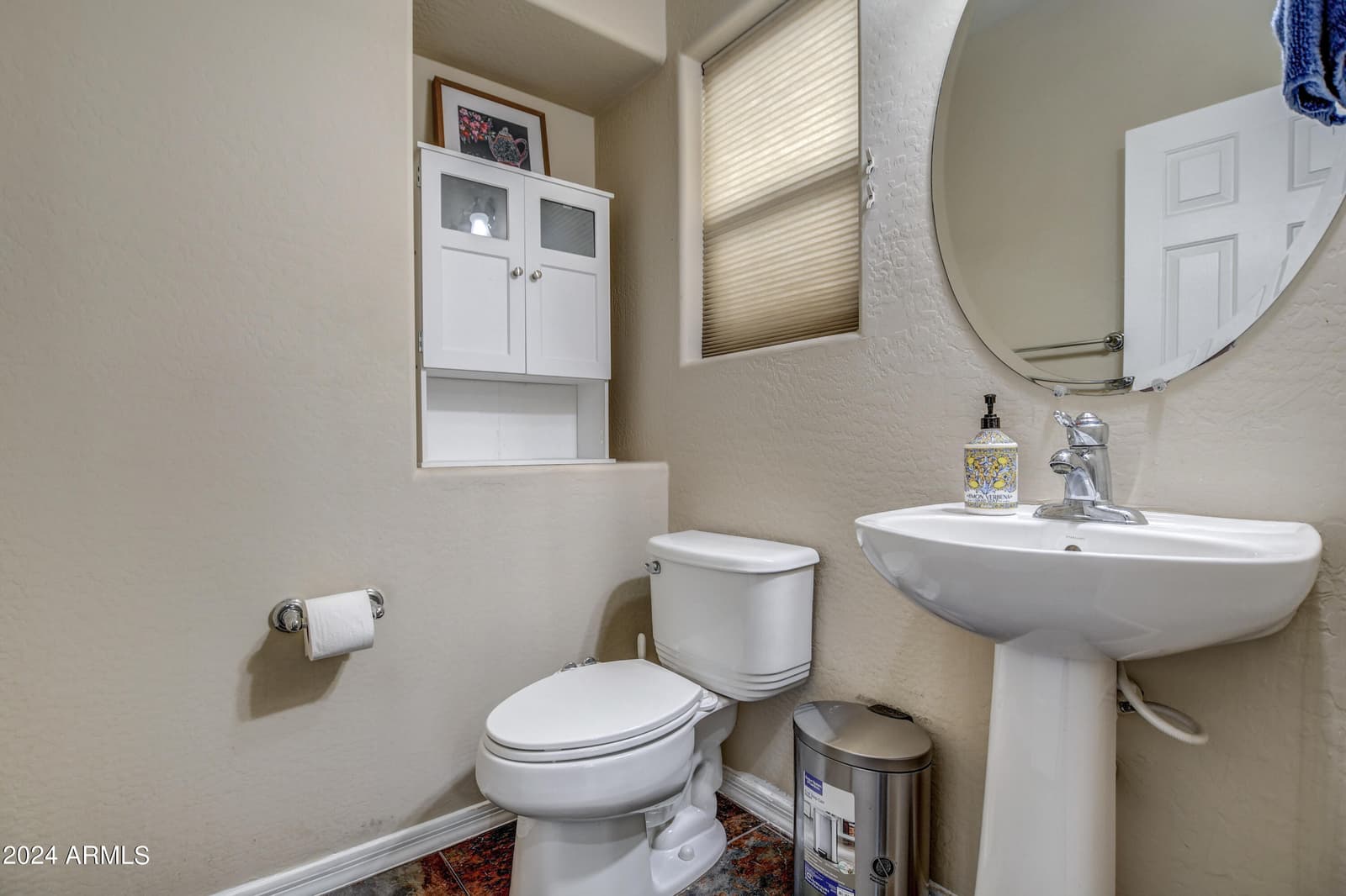 2015 W DAVIS Road, Phoenix, AZ 85023 — photo 41 of 63