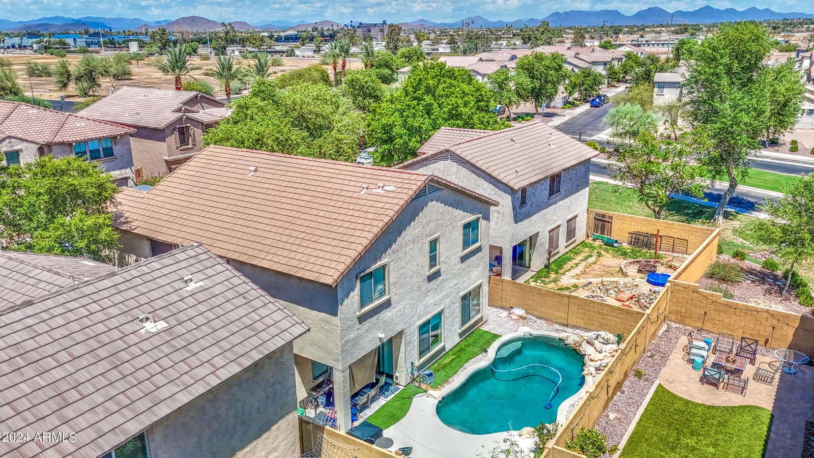 2015 W DAVIS Road, Phoenix, AZ 85023 — photo 54 of 63