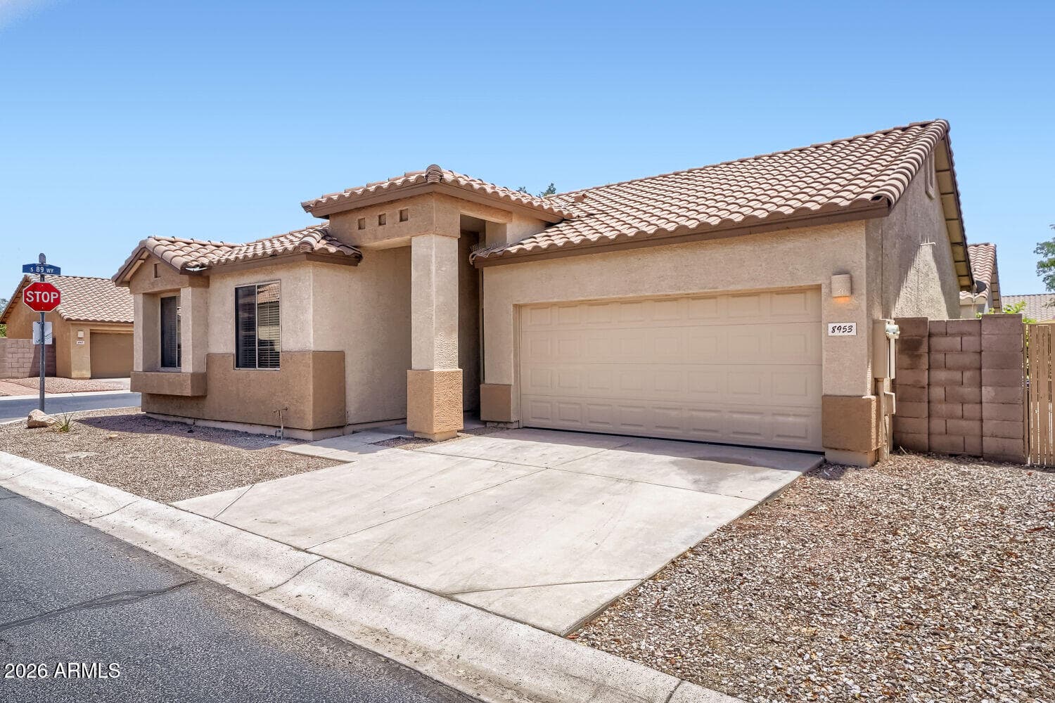 8953 E CAPRI Avenue, Mesa, AZ 85208 — photo 4 of 29