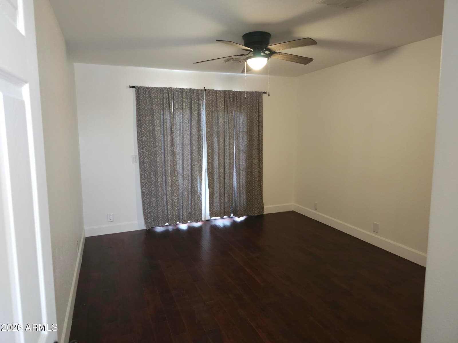 8002 W STELLA Avenue, Glendale, AZ 85303 — photo 12 of 30