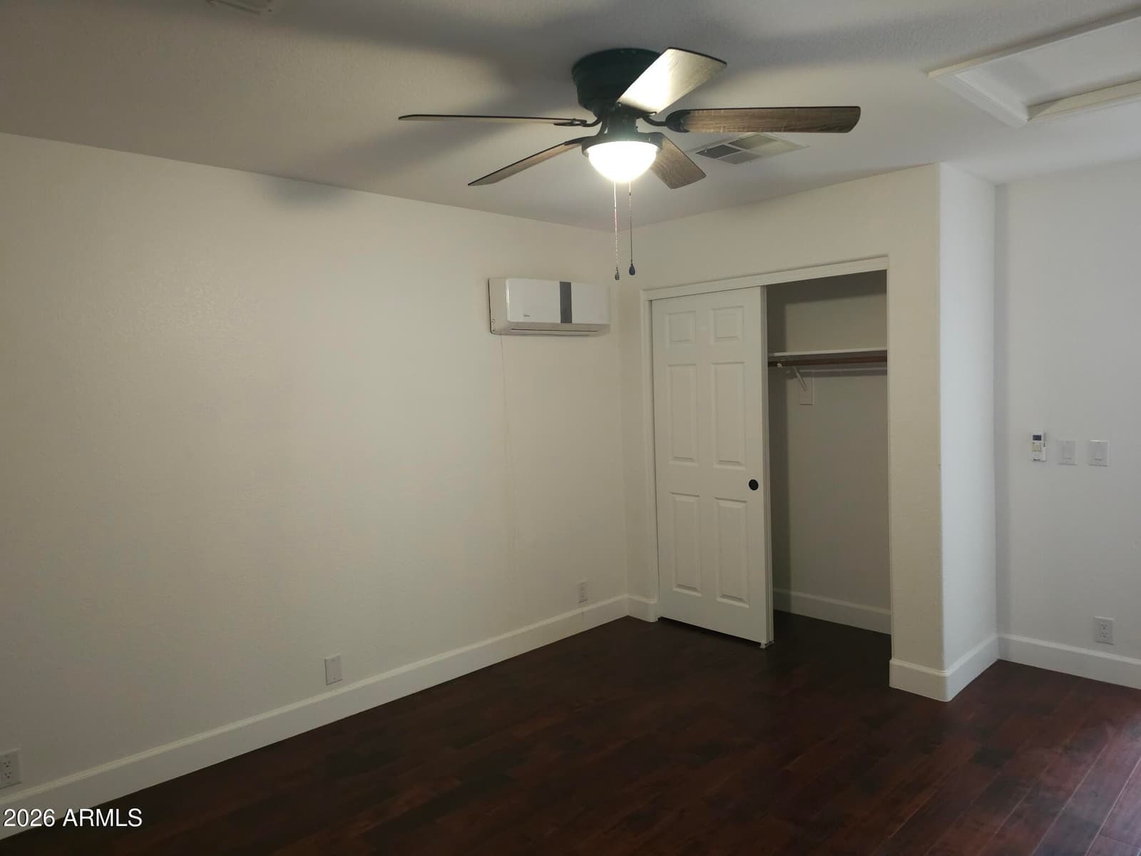 8002 W STELLA Avenue, Glendale, AZ 85303 — photo 13 of 30