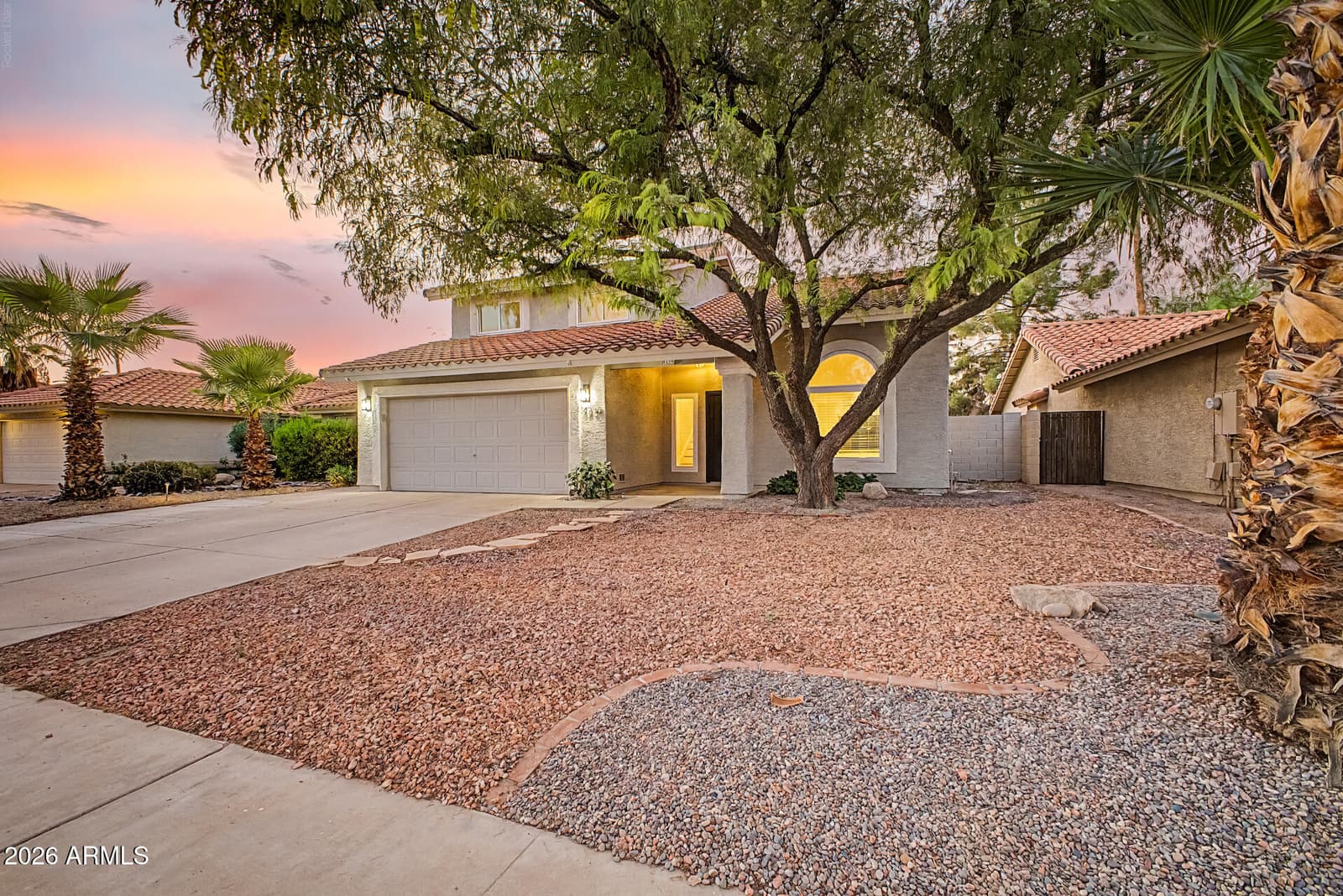 4236 E AMBERWOOD Drive, Phoenix, AZ 85048 — photo 11 of 55