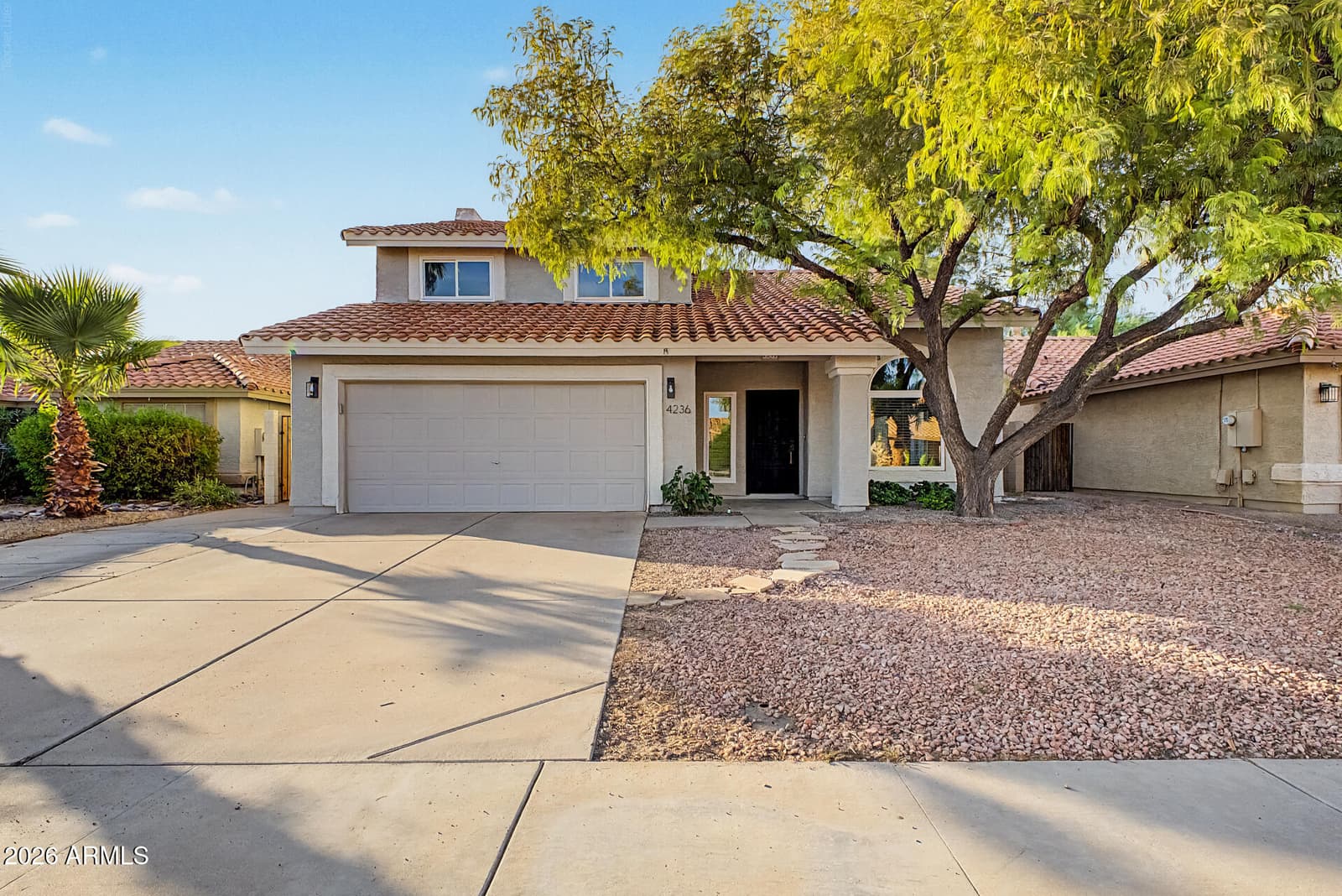 4236 E AMBERWOOD Drive, Phoenix, AZ 85048 — photo 12 of 55