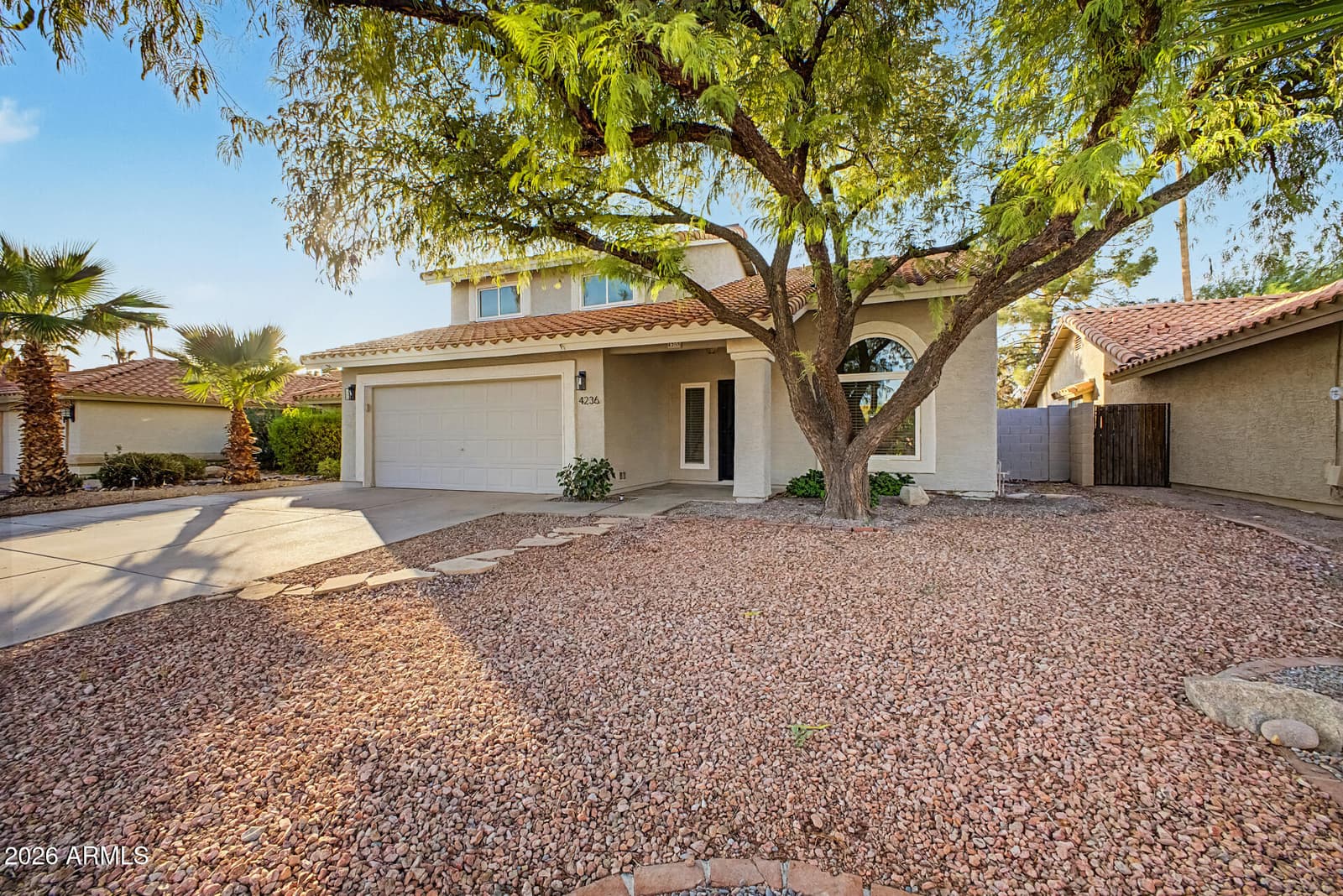 4236 E AMBERWOOD Drive, Phoenix, AZ 85048 — photo 13 of 55