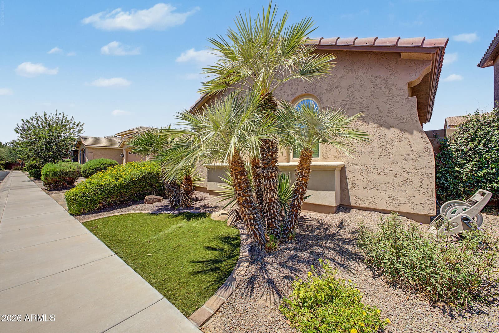 272 E GLACIER Drive, Chandler, AZ 85249 — photo 6 of 31