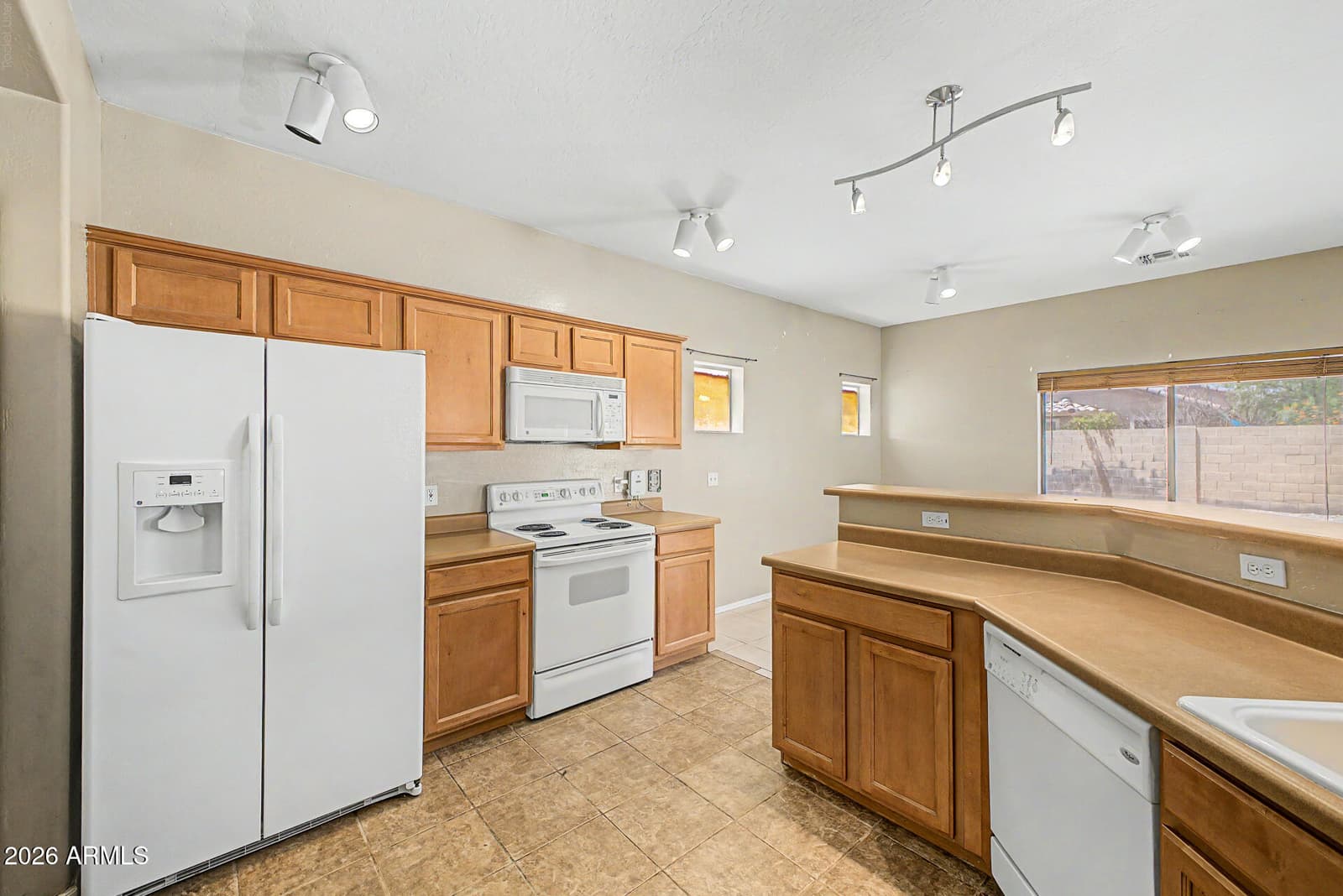2986 E SILVERBELL Road, San Tan Valley, AZ 85143 — photo 12 of 43