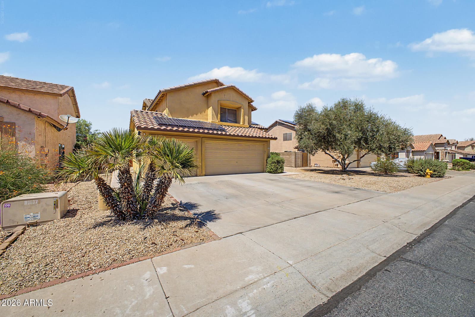 8552 W PURDUE Avenue, Peoria, AZ 85345 — photo 4 of 33