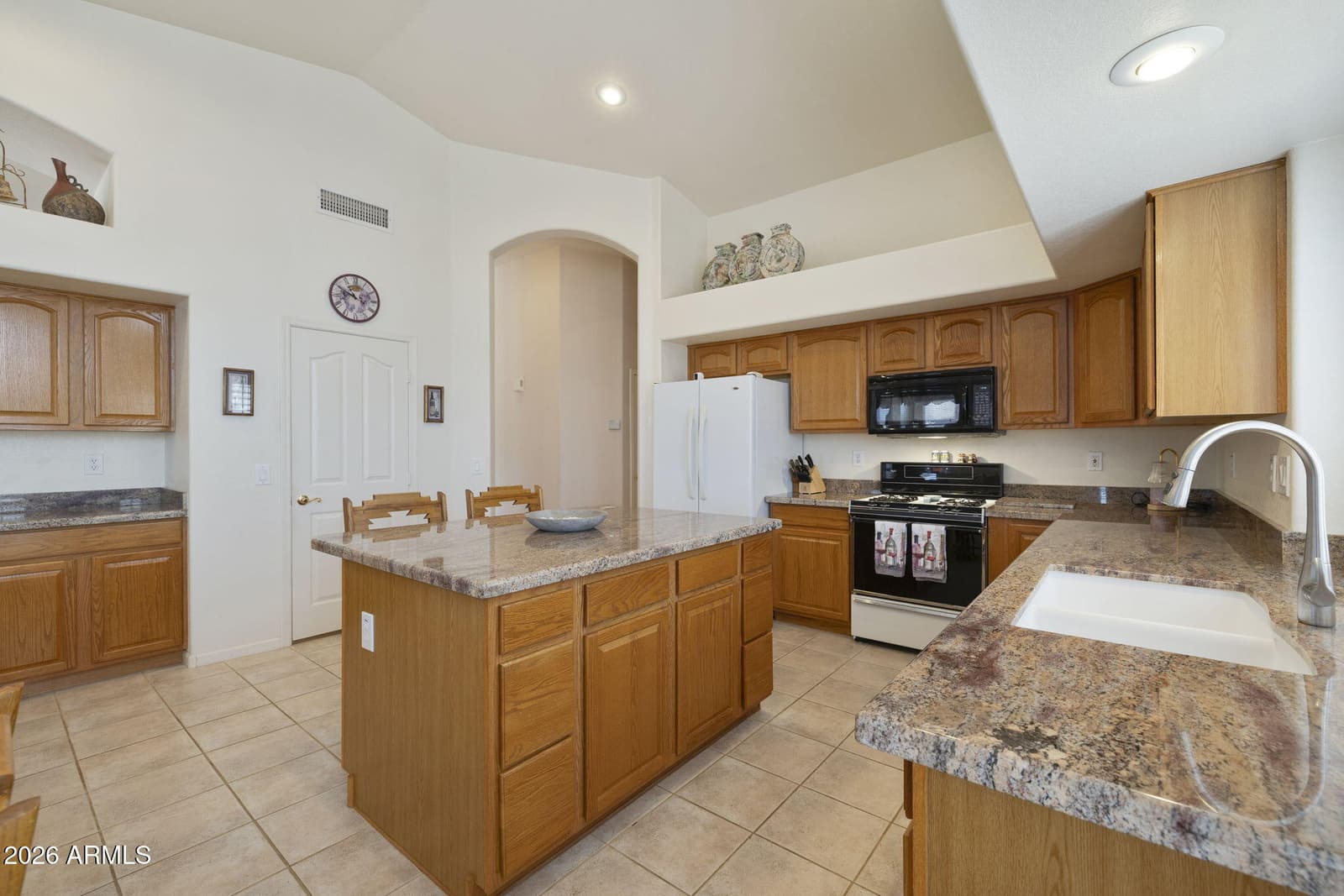 12435 W MONTE VISTA Road, Avondale, AZ 85392 — photo 13 of 59