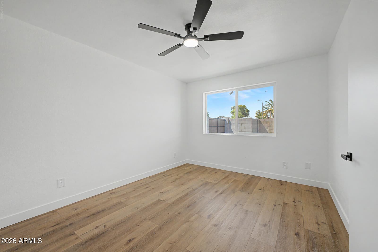 9684 W VOGEL Avenue, Peoria, AZ 85345 — photo 14 of 26