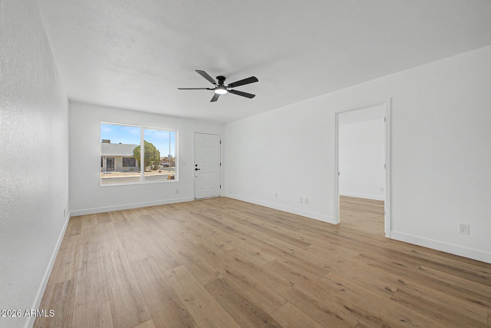 9684 W VOGEL Avenue, Peoria, AZ 85345 — photo 2 of 26