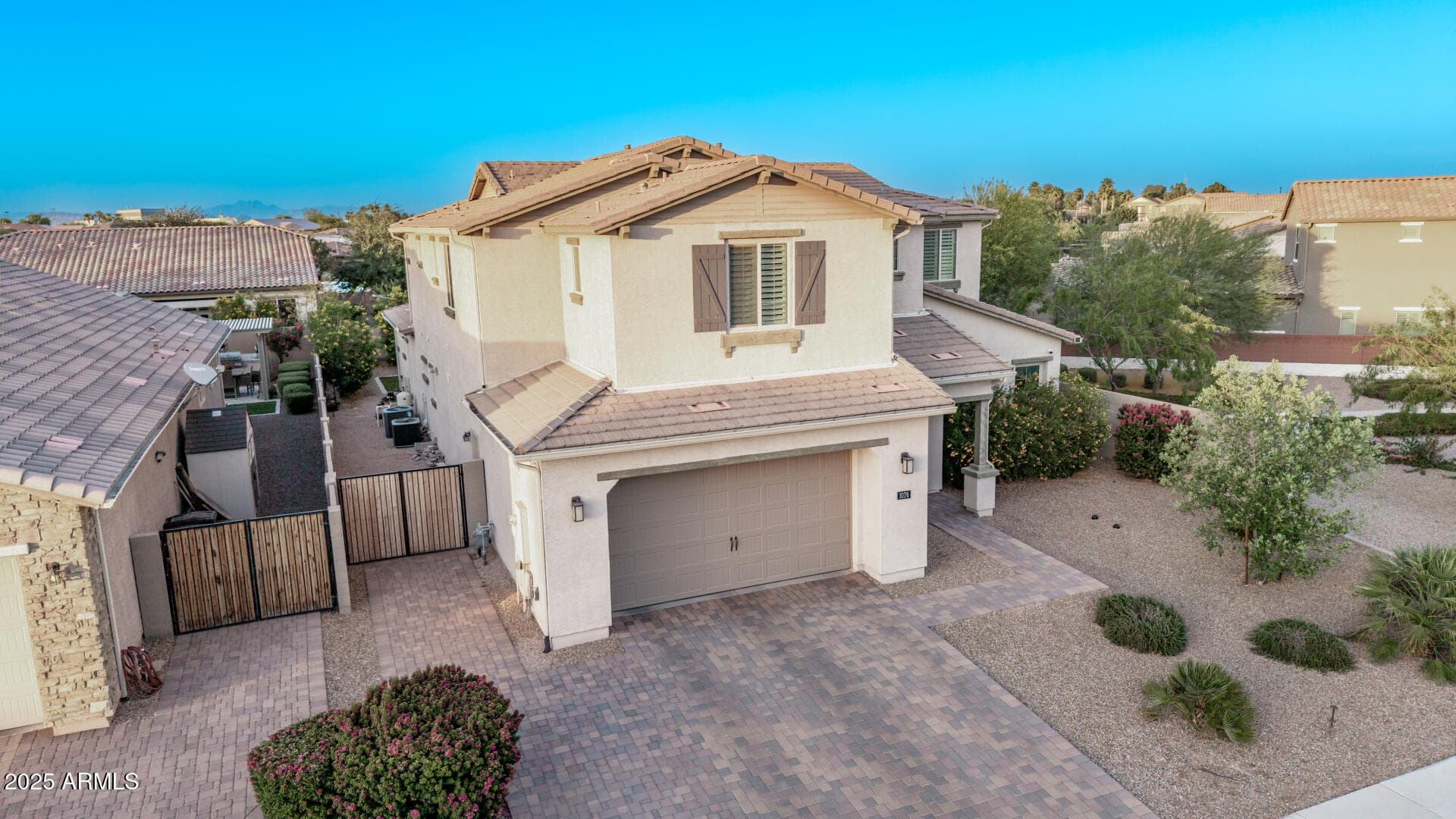 1076 E KENSINGTON Road, Gilbert, AZ 85297 — photo 59 of 69
