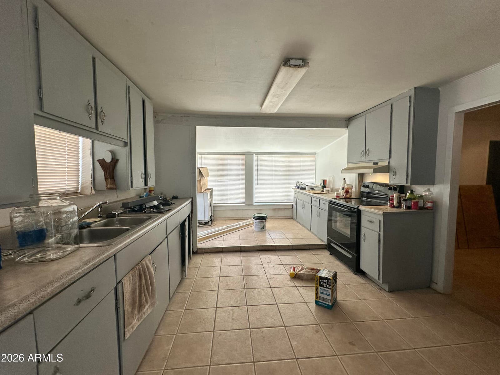 140 W MARTIN Road, Coolidge, AZ 85128 — photo 16 of 58