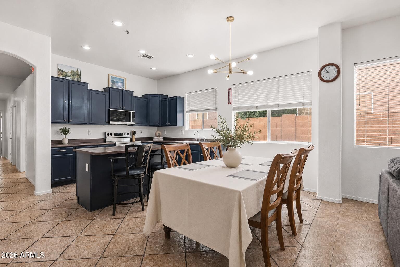 3583 E WILDHORSE Drive, Gilbert, AZ 85297 — photo 3 of 19
