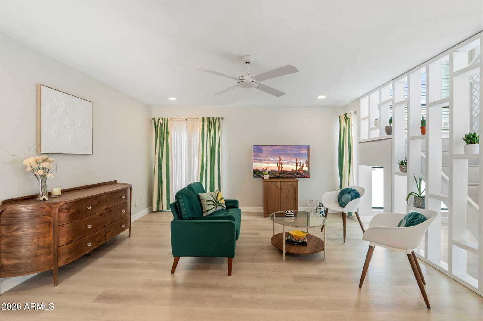 2 W GEORGIA Avenue 9, Phoenix, AZ 85013 — photo 9 of 35