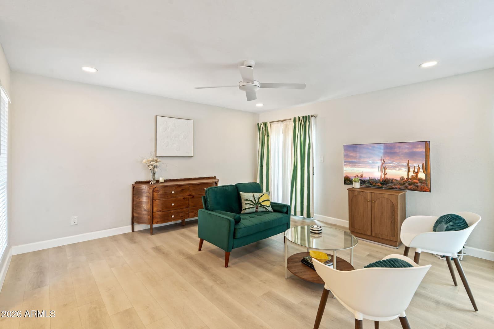 2 W GEORGIA Avenue 9, Phoenix, AZ 85013 — photo 12 of 35