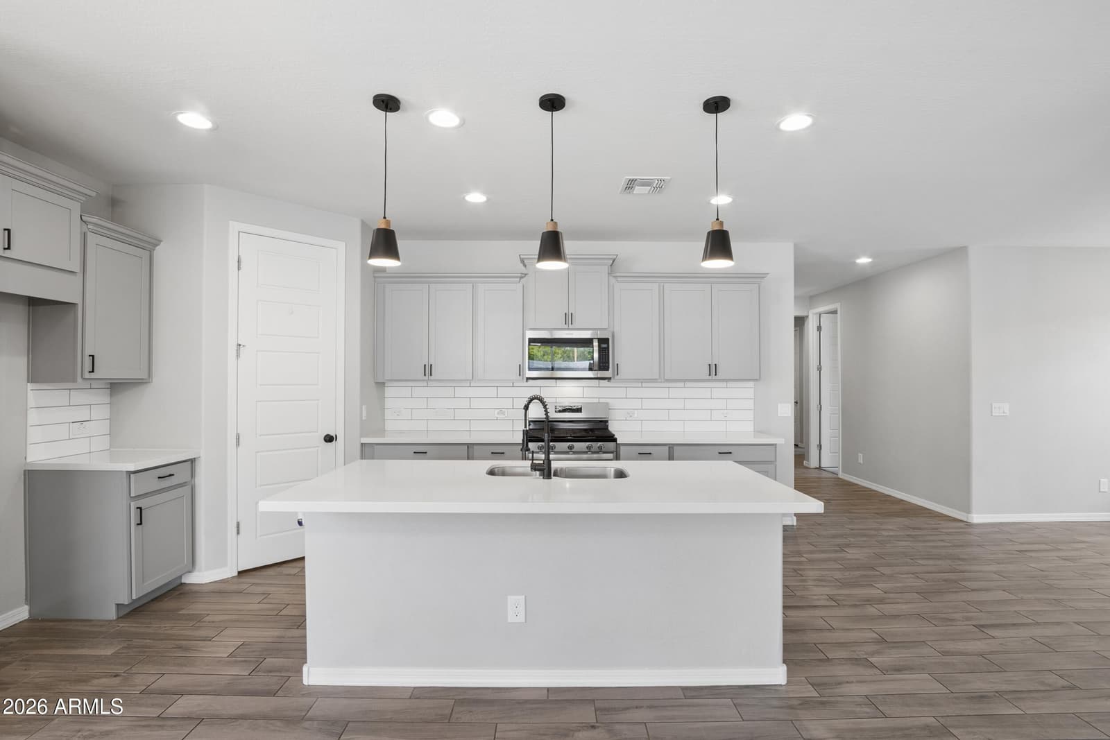 14570 W ASTER Drive, Surprise, AZ 85379 — photo 10 of 41