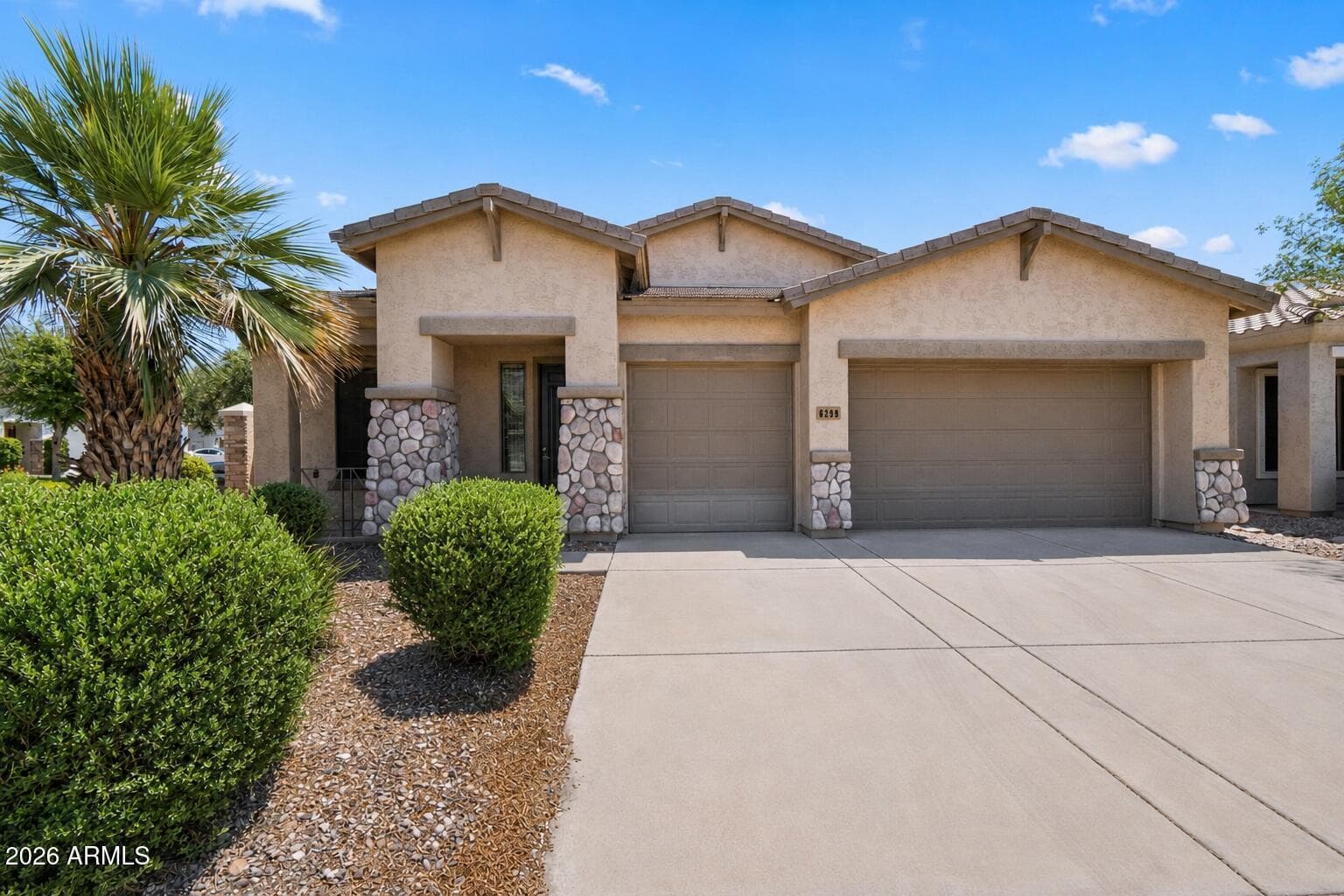 6229 S Moccasin Trail, Gilbert, AZ 85298 — photo 2 of 25