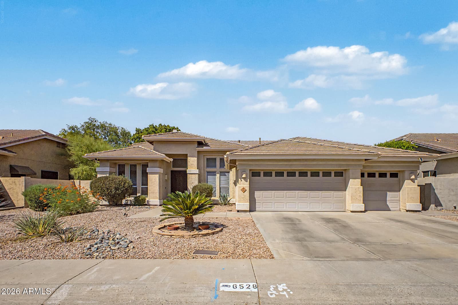6528 W VIA MONTOYA Drive, Glendale, AZ 85310 — photo 1 of 42