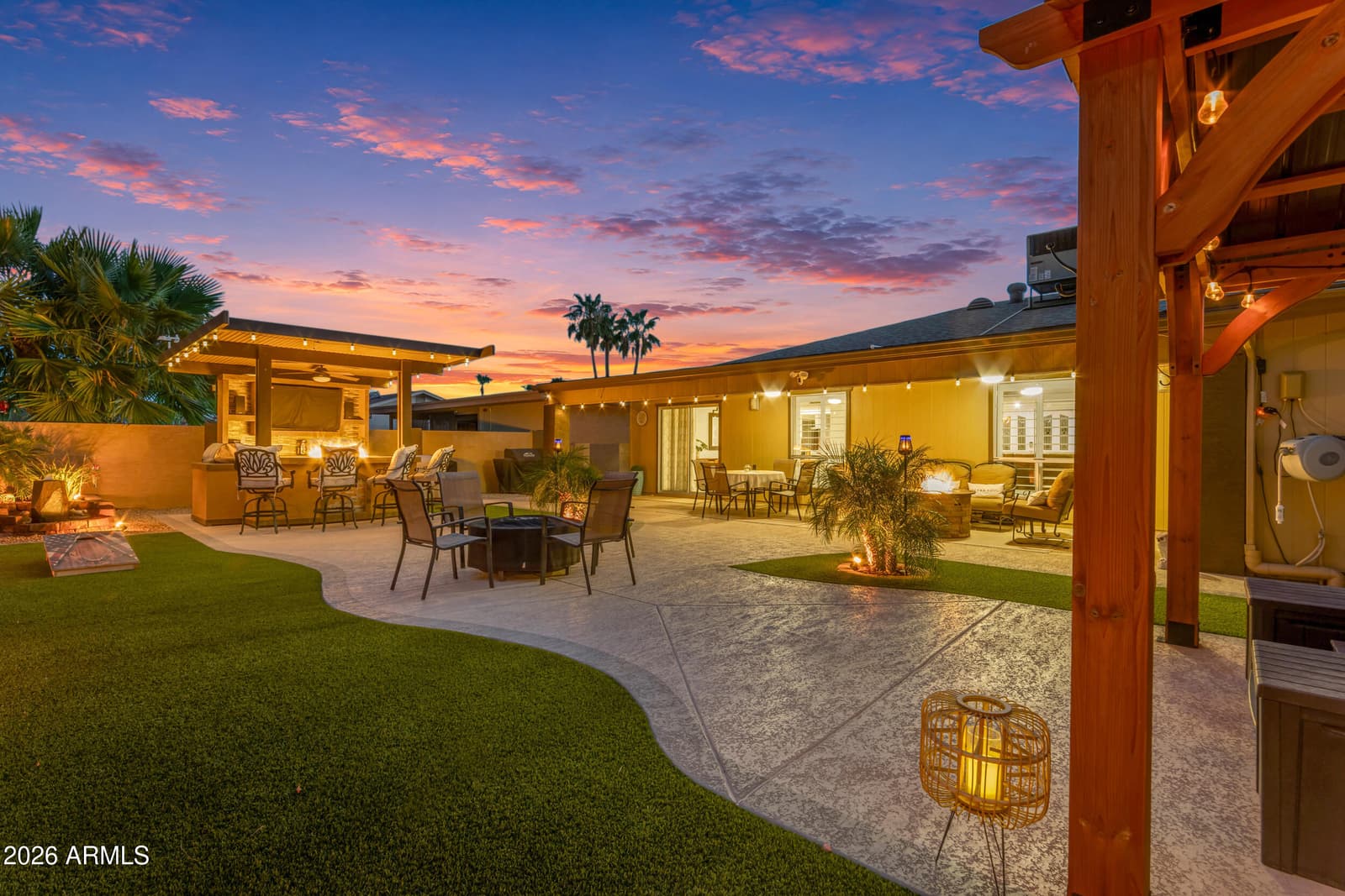 26433 S SADDLETREE Drive, Sun Lakes, AZ 85248 — photo 53 of 72