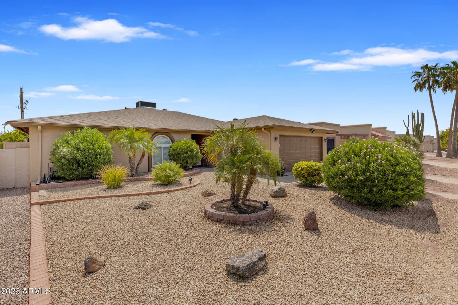 26433 S SADDLETREE Drive, Sun Lakes, AZ 85248 — photo 11 of 72