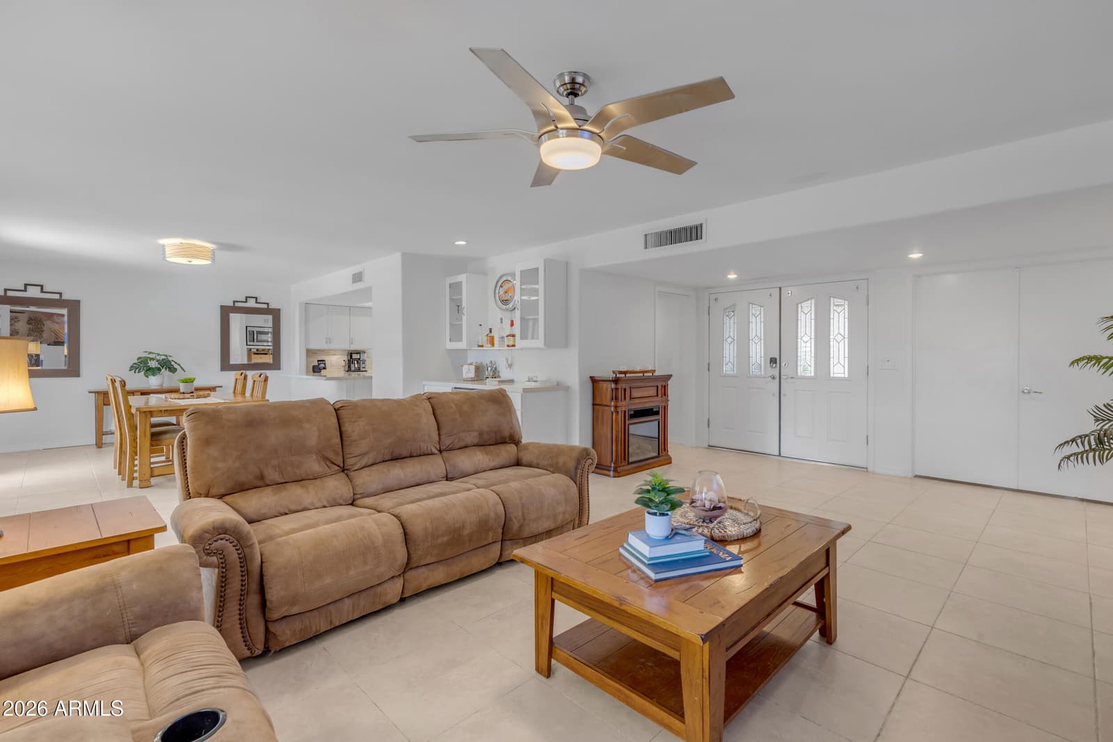 26433 S SADDLETREE Drive, Sun Lakes, AZ 85248 — photo 14 of 72