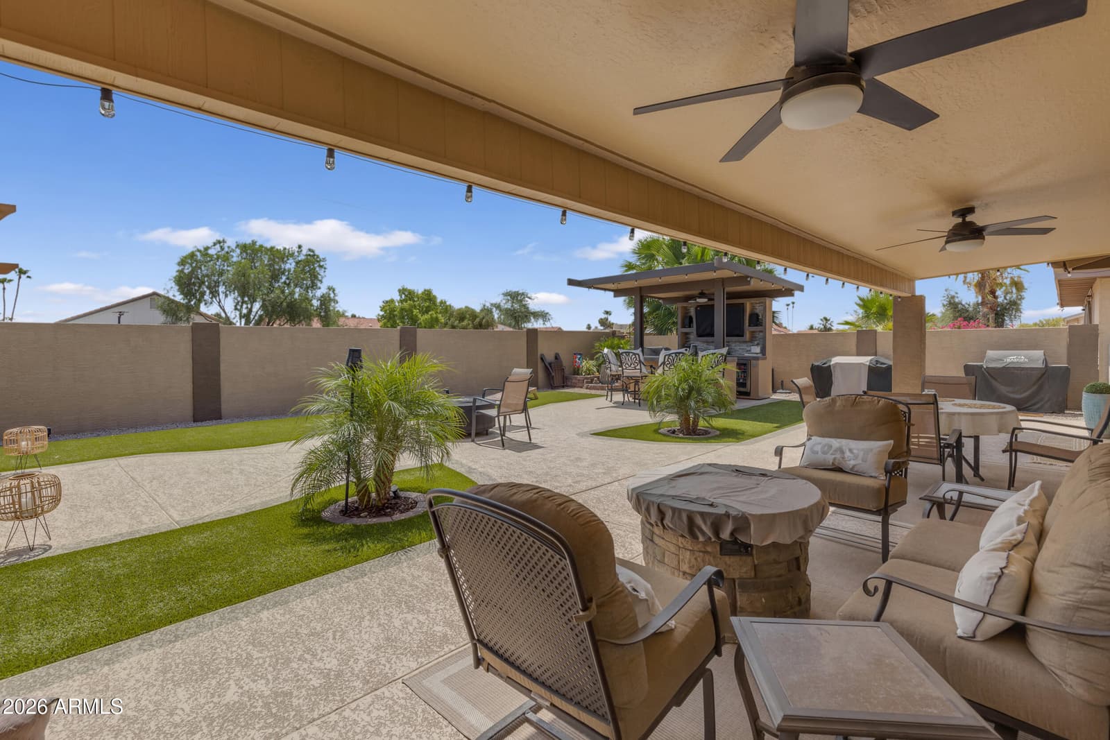 26433 S SADDLETREE Drive, Sun Lakes, AZ 85248 — photo 57 of 72
