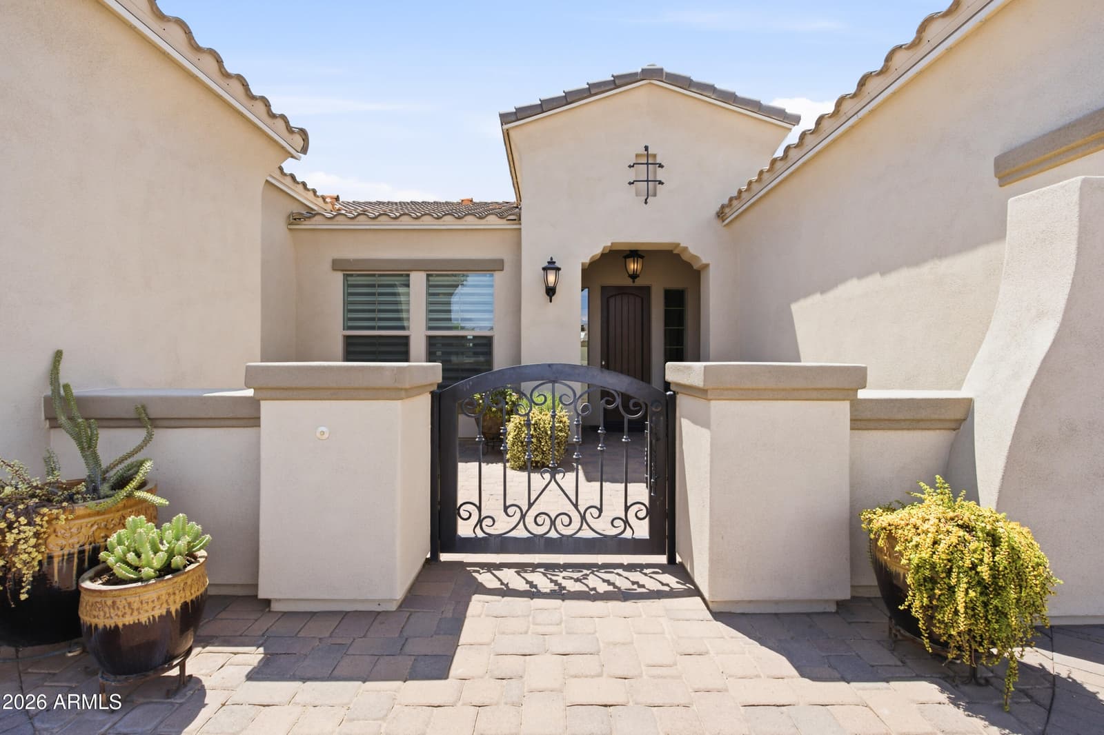 5097 S PONDEROSA Drive, Gilbert, AZ 85298 — photo 3 of 122