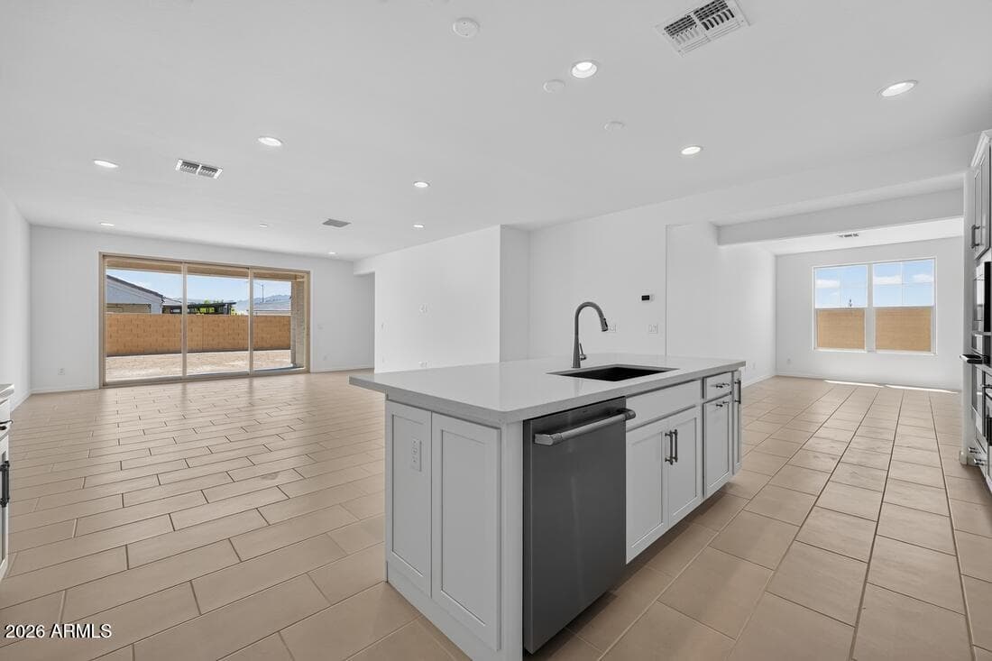 5429 W Coplen Farms Road, Laveen, AZ 85339 — photo 8 of 23