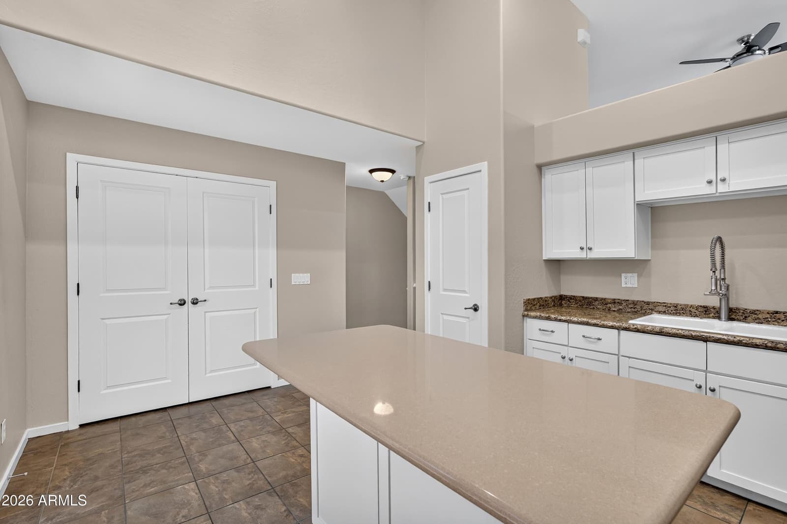 305 S WILSON Street 108, Tempe, AZ 85281 — photo 14 of 51