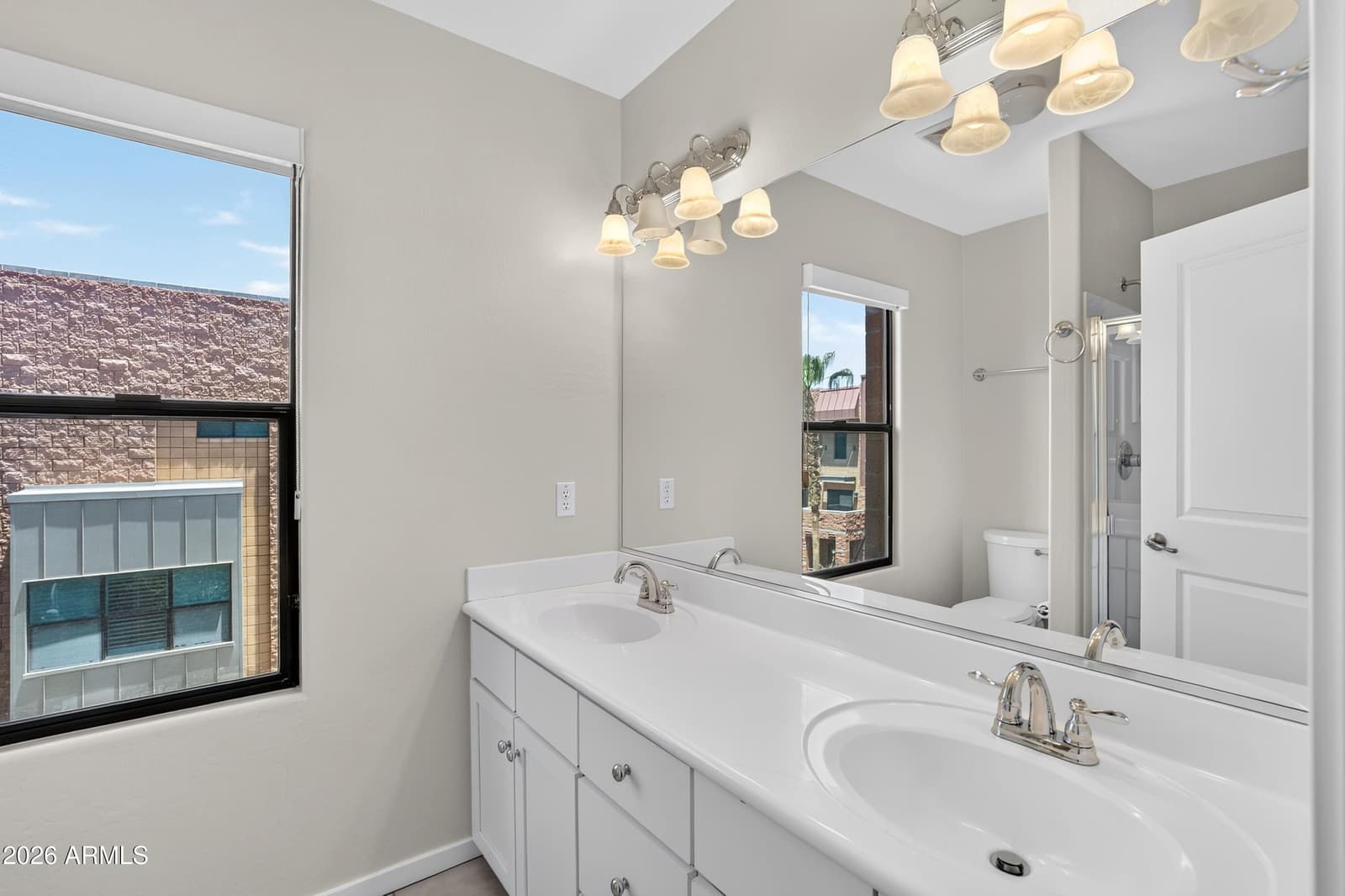 305 S WILSON Street 108, Tempe, AZ 85281 — photo 31 of 51