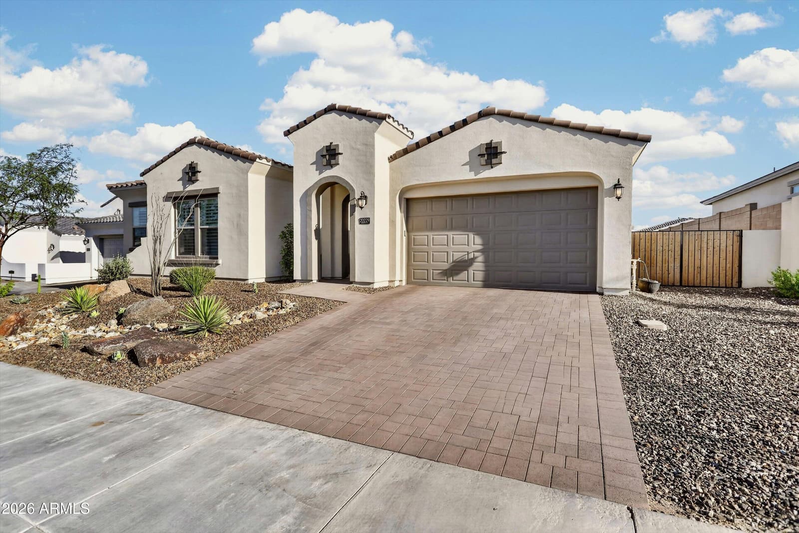 20229 W SAN JUAN Avenue, Litchfield Park, AZ 85340 — photo 3 of 62