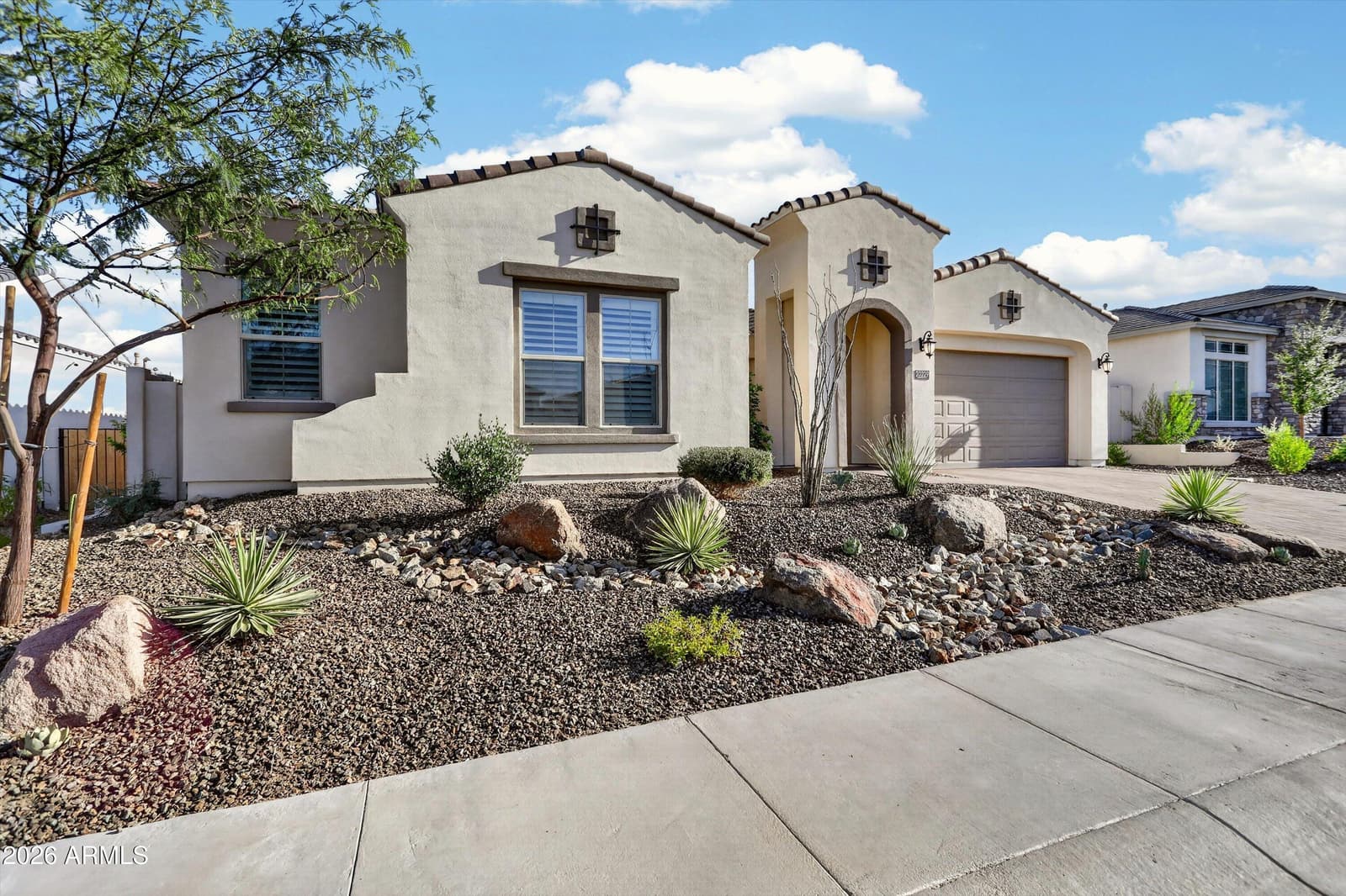 20229 W SAN JUAN Avenue, Litchfield Park, AZ 85340 — photo 4 of 62