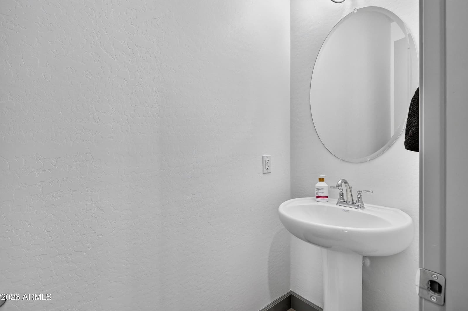 20229 W SAN JUAN Avenue, Litchfield Park, AZ 85340 — photo 25 of 62