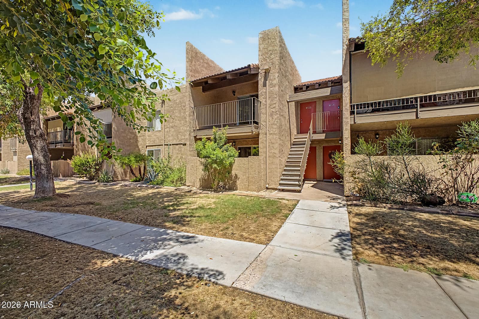 5525 E THOMAS Road M23, Phoenix, AZ 85018
