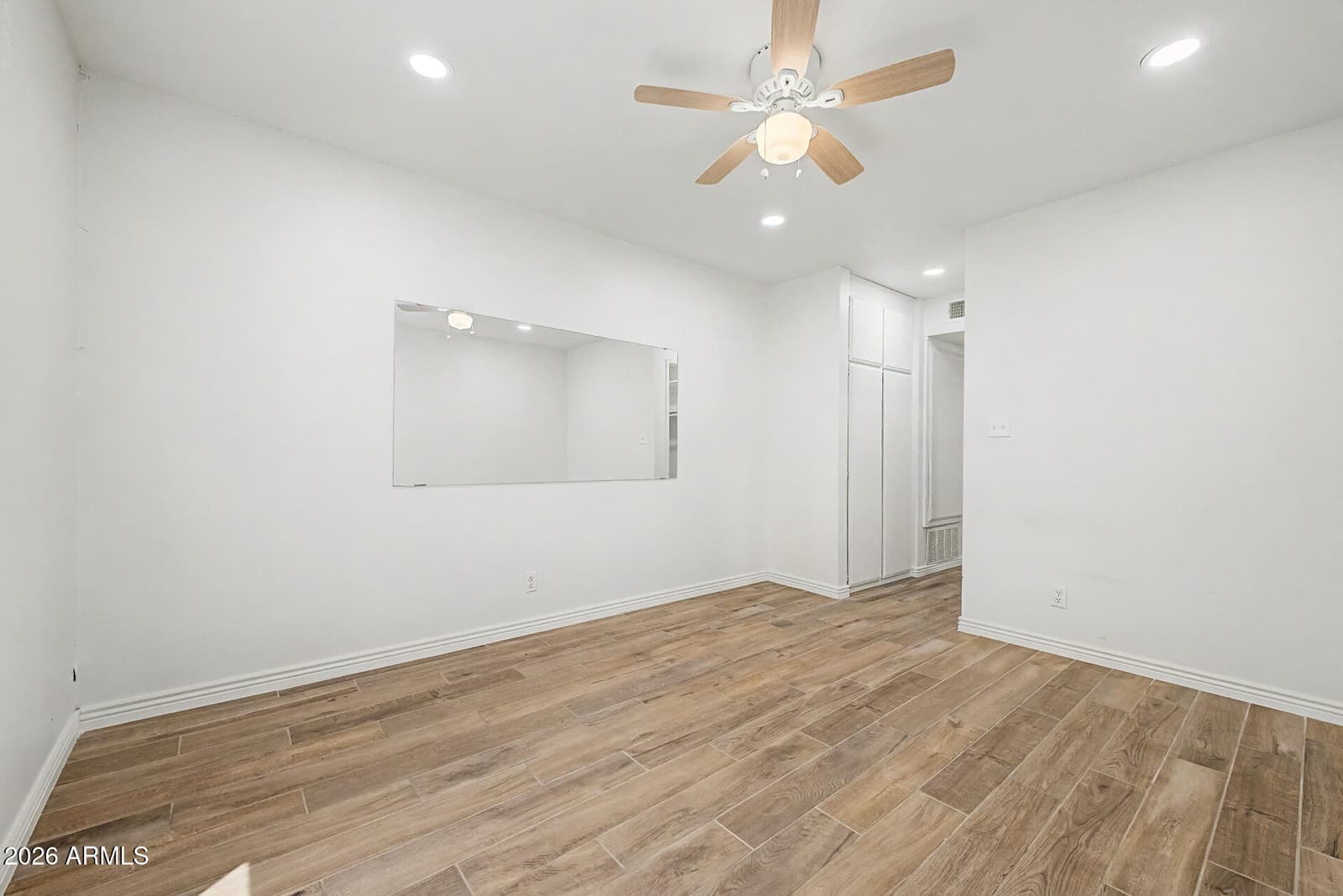 5525 E THOMAS Road M23, Phoenix, AZ 85018 — photo 15 of 26