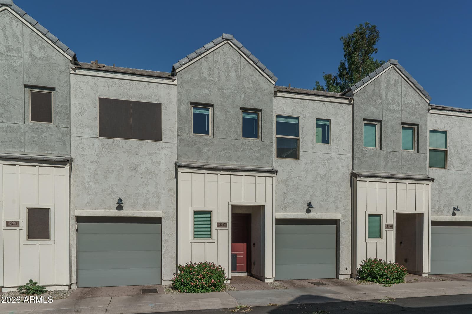 8267 N 22ND Drive, Phoenix, AZ 85021 — photo 1 of 34