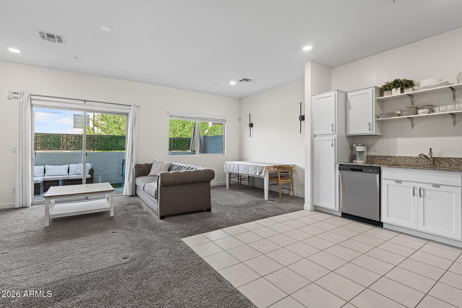 8267 N 22ND Drive, Phoenix, AZ 85021 — photo 3 of 34