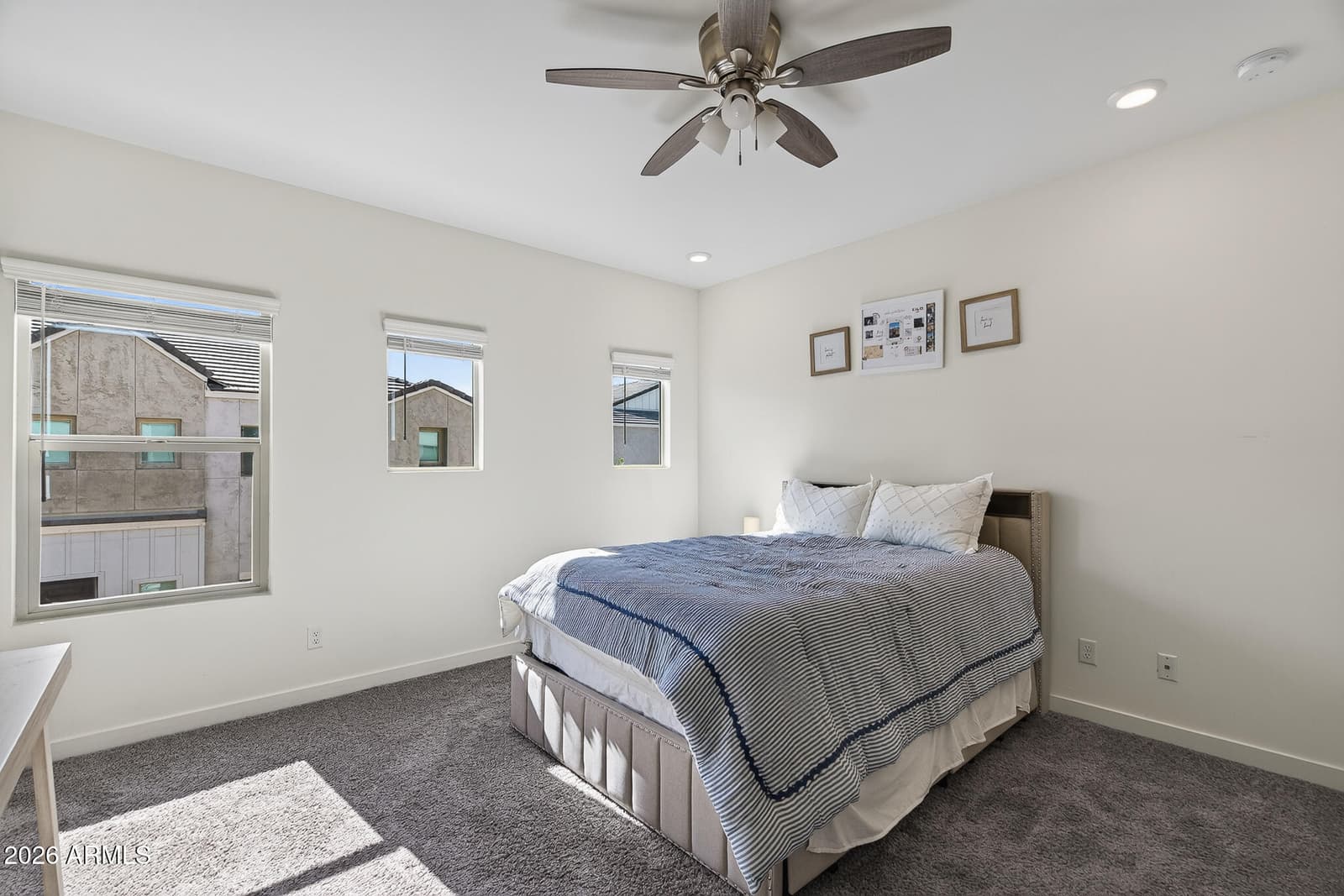 8267 N 22ND Drive, Phoenix, AZ 85021 — photo 14 of 34
