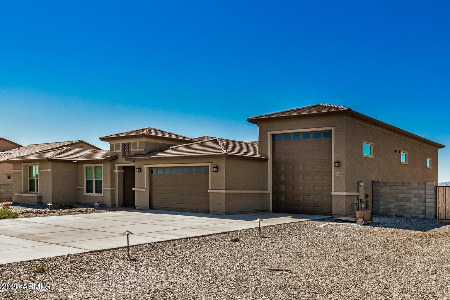 24415 W BAKER Drive, Wittmann, AZ 85361 — photo 4 of 45