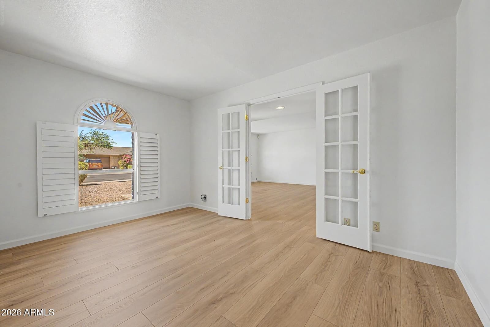 1407 E GEMINI Drive, Tempe, AZ 85283 — photo 16 of 32