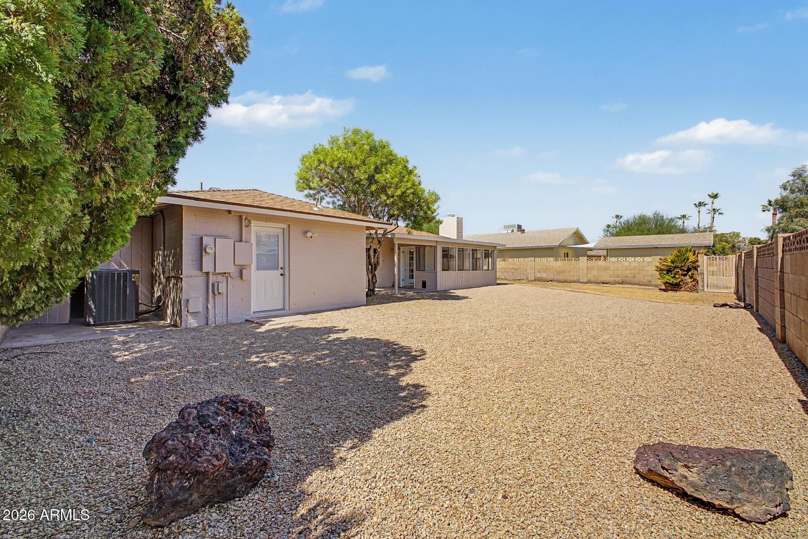 1407 E GEMINI Drive, Tempe, AZ 85283 — photo 30 of 32