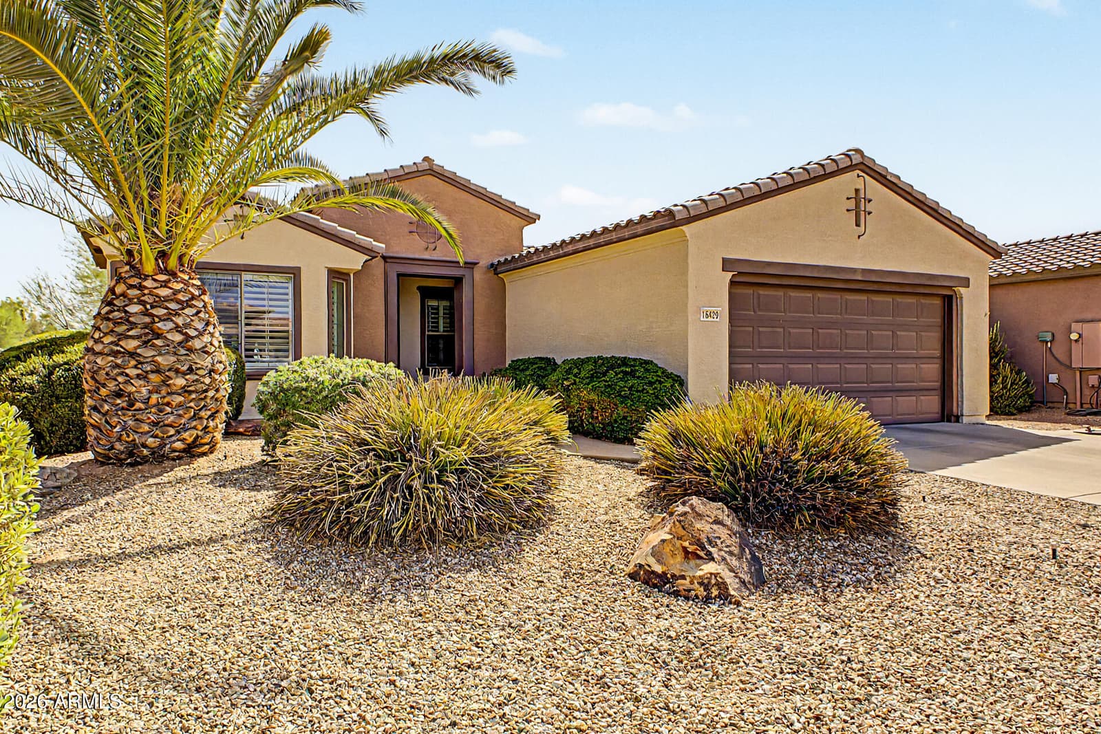 16429 W PEPPERTREE Court, Surprise, AZ 85387 — photo 4 of 31