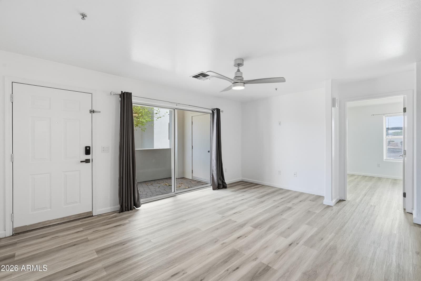 2950 W LOUISE Drive 103, Phoenix, AZ 85027 — photo 13 of 45