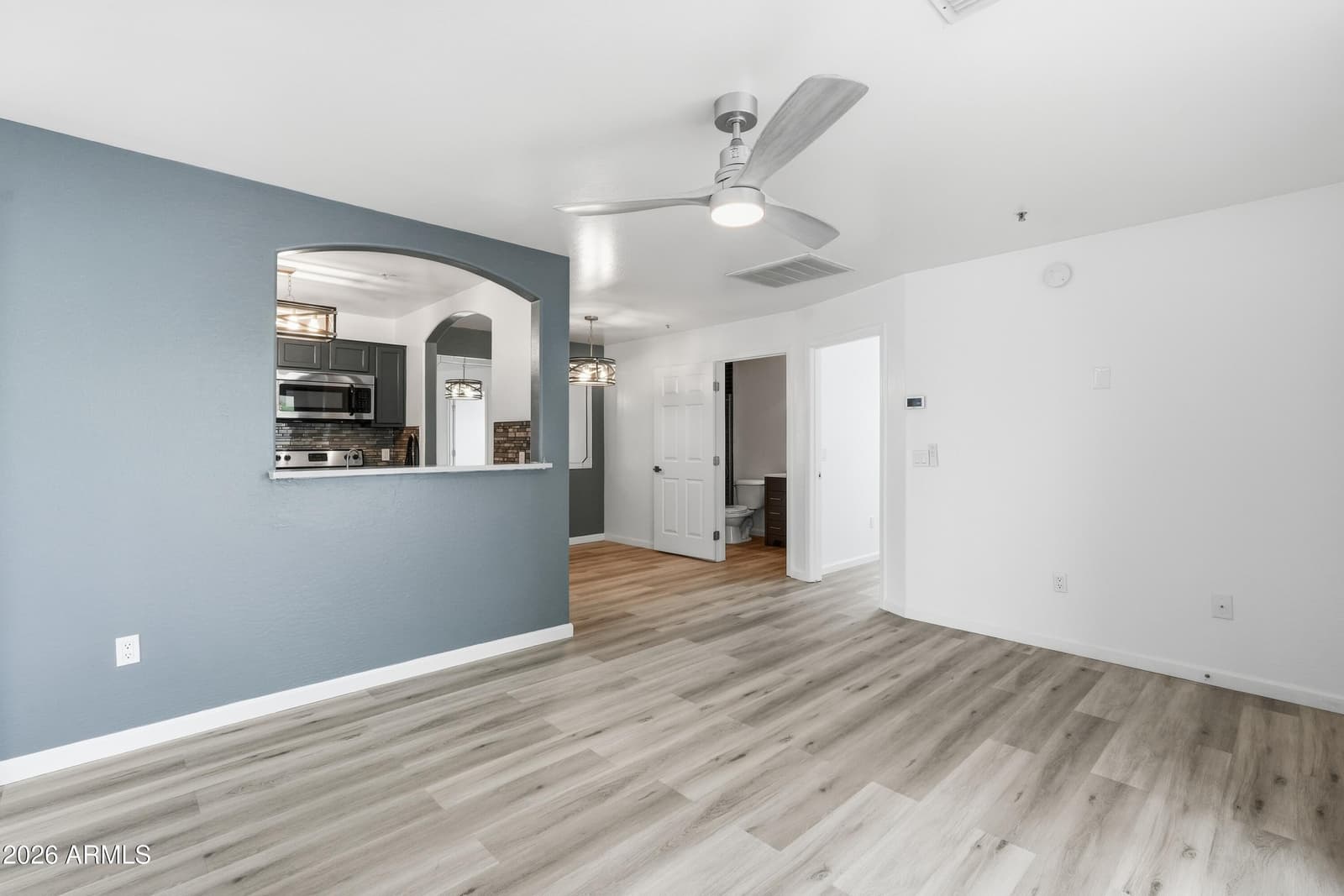 2950 W LOUISE Drive 103, Phoenix, AZ 85027 — photo 16 of 45