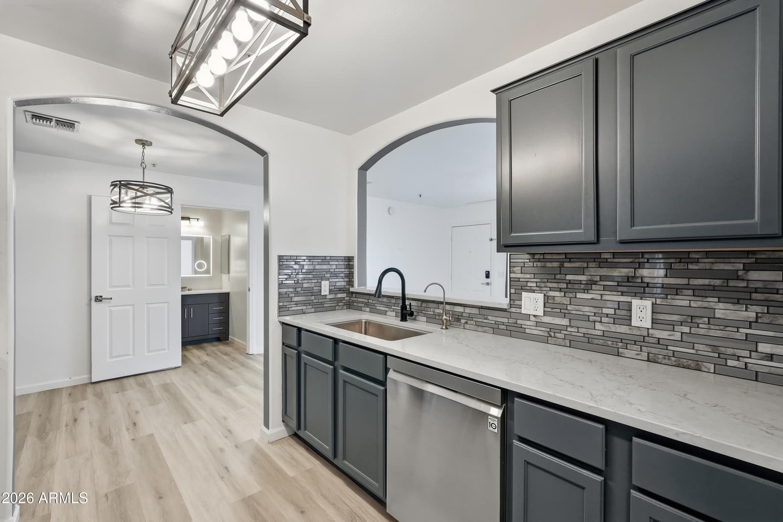 2950 W LOUISE Drive 103, Phoenix, AZ 85027 — photo 20 of 45